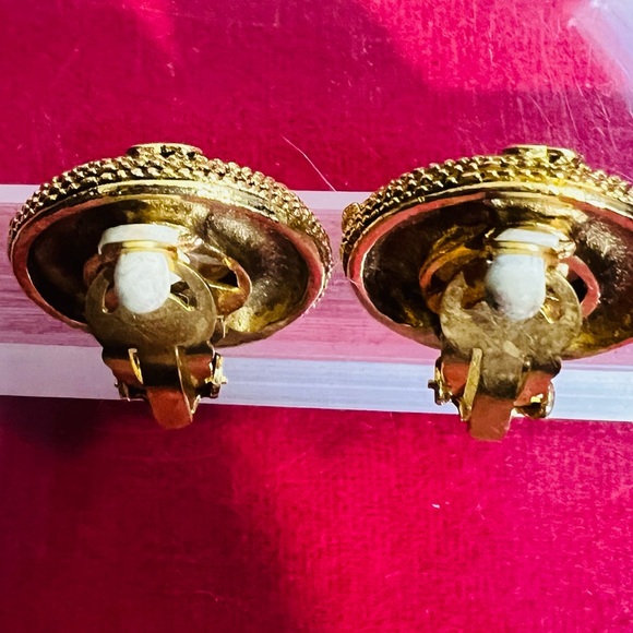 CHANEL Gold Tone and Pearl Round Earrings - Picture 8 of 13